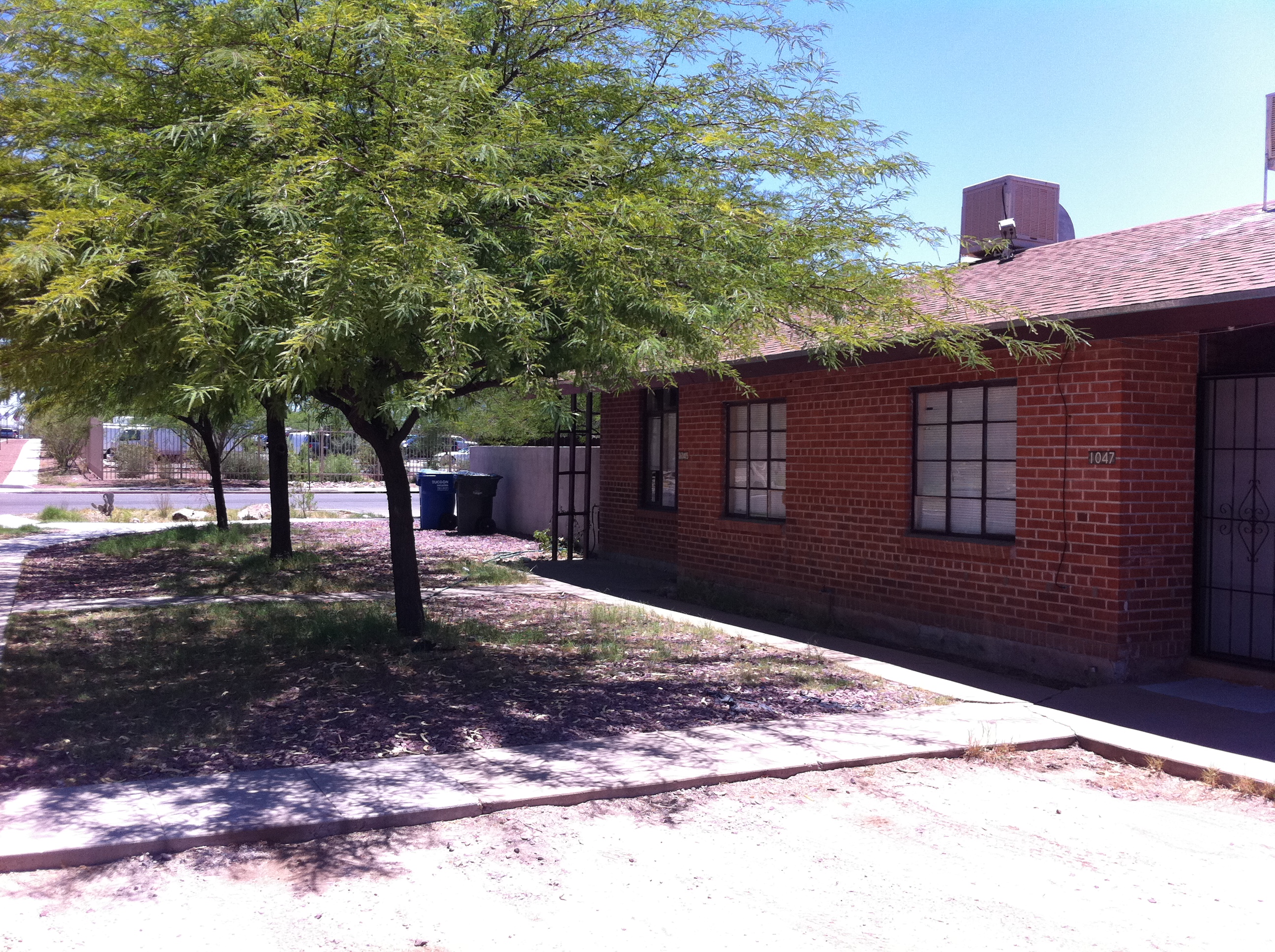Property main image